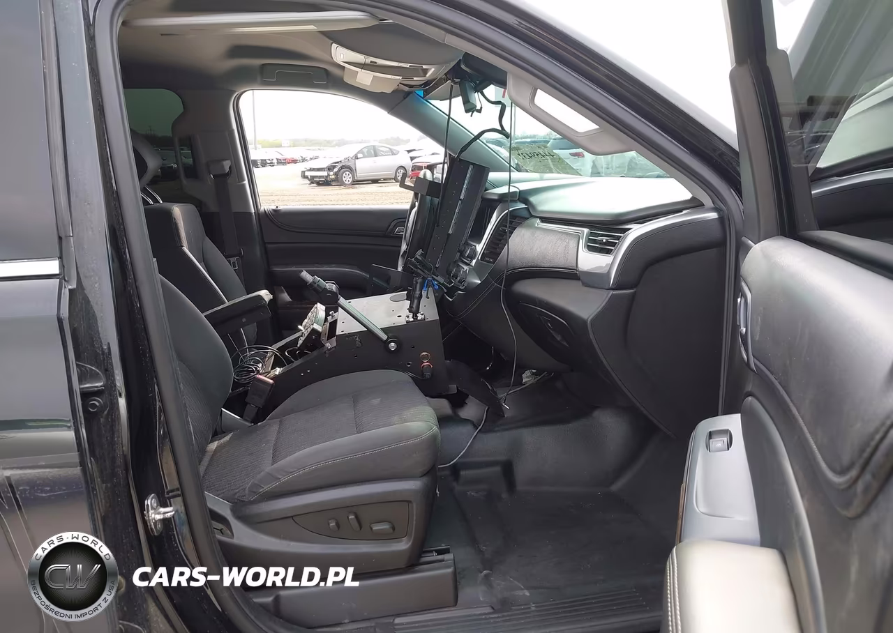 2015 Chevrolet Tahoe Commercial Fleet VIN:1GNLC2EC9FR703157 - 5