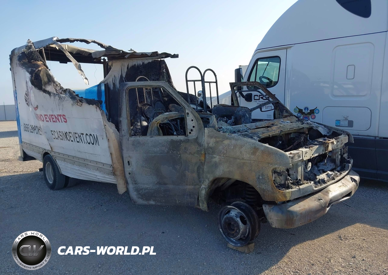 2006 Ford E-450 Cutaway