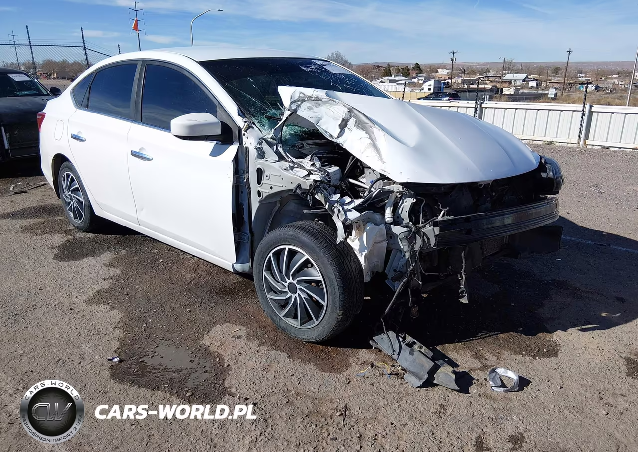 2017 Nissan Sentra S – zdjęcie 1 z 17