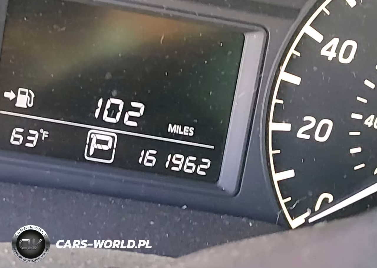 2017 Nissan Sentra S VIN:3N1AB7AP4HY332160 - 16