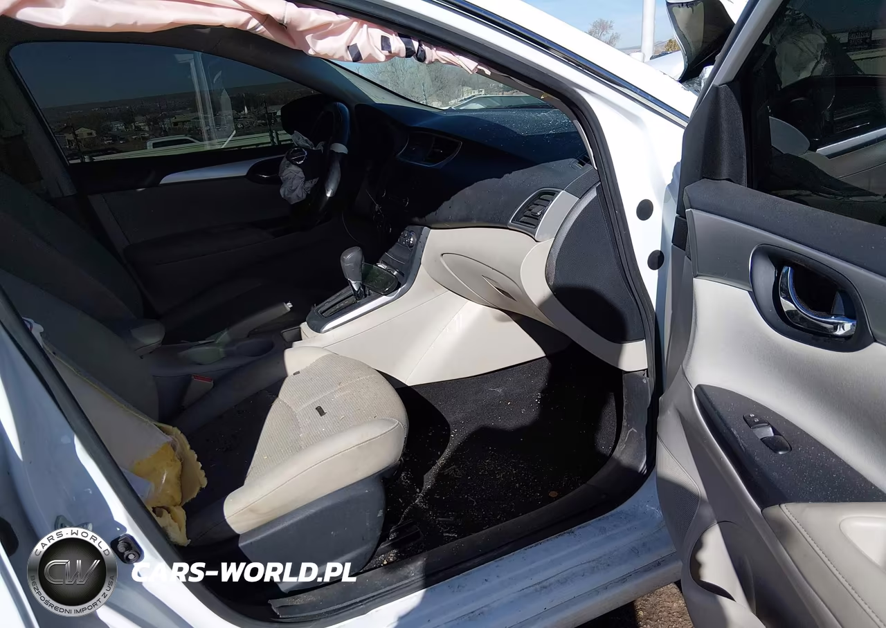 2017 Nissan Sentra S VIN:3N1AB7AP4HY332160 - 5