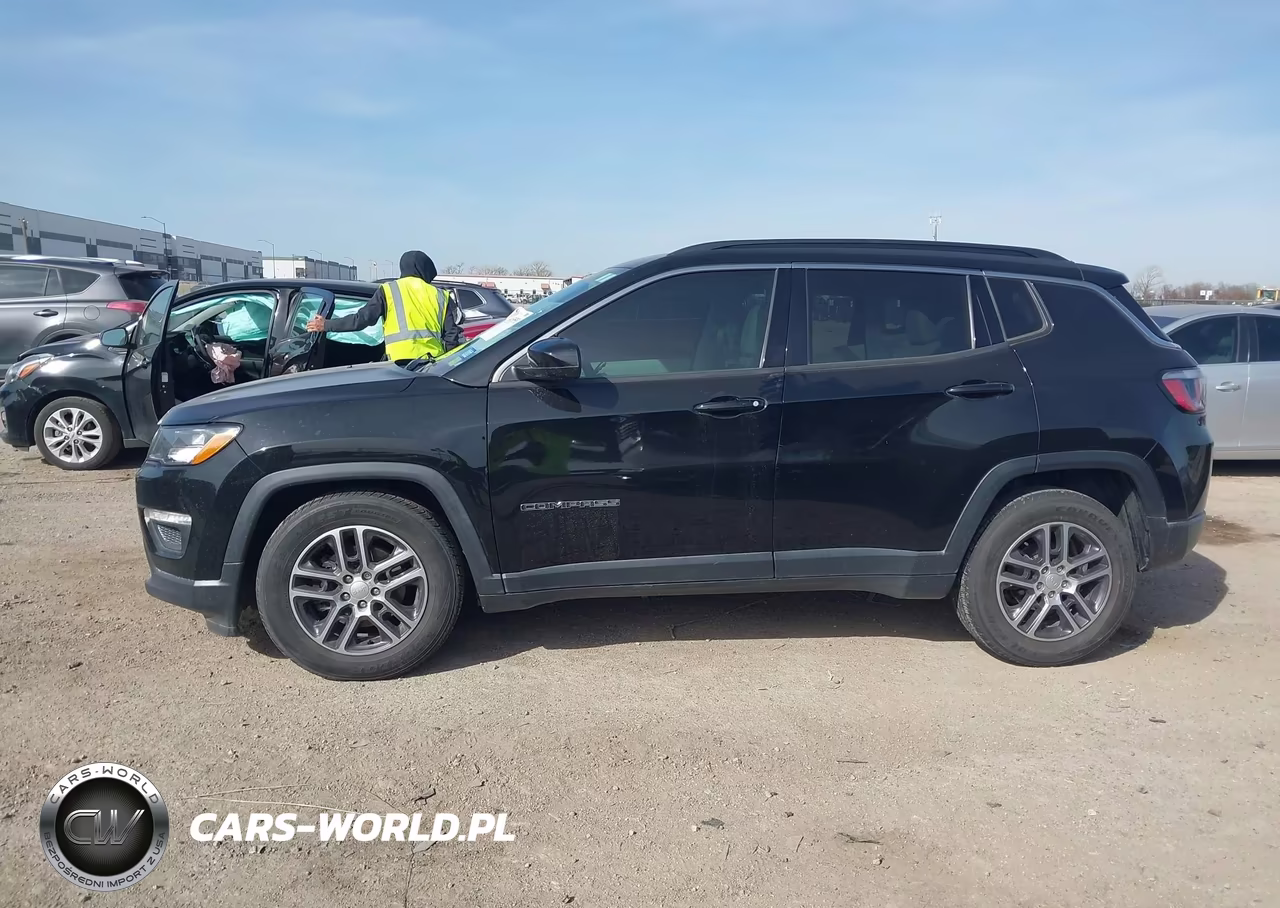 2018 Jeep Compass Sun And Wheel Fwd VIN:3C4NJCBB5JT494461 - 14