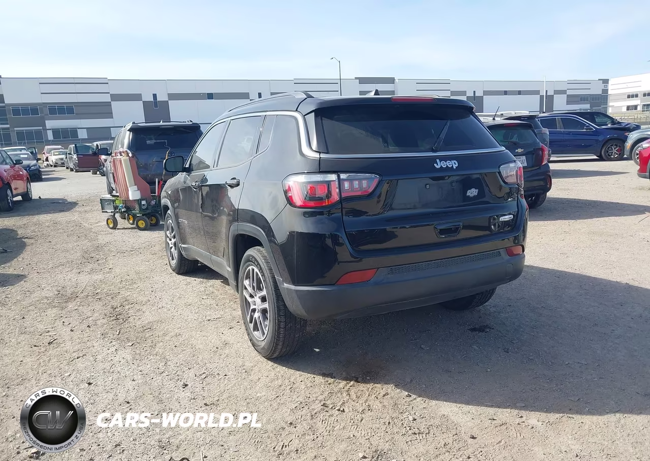 2018 Jeep Compass Sun And Wheel Fwd VIN:3C4NJCBB5JT494461 - 3
