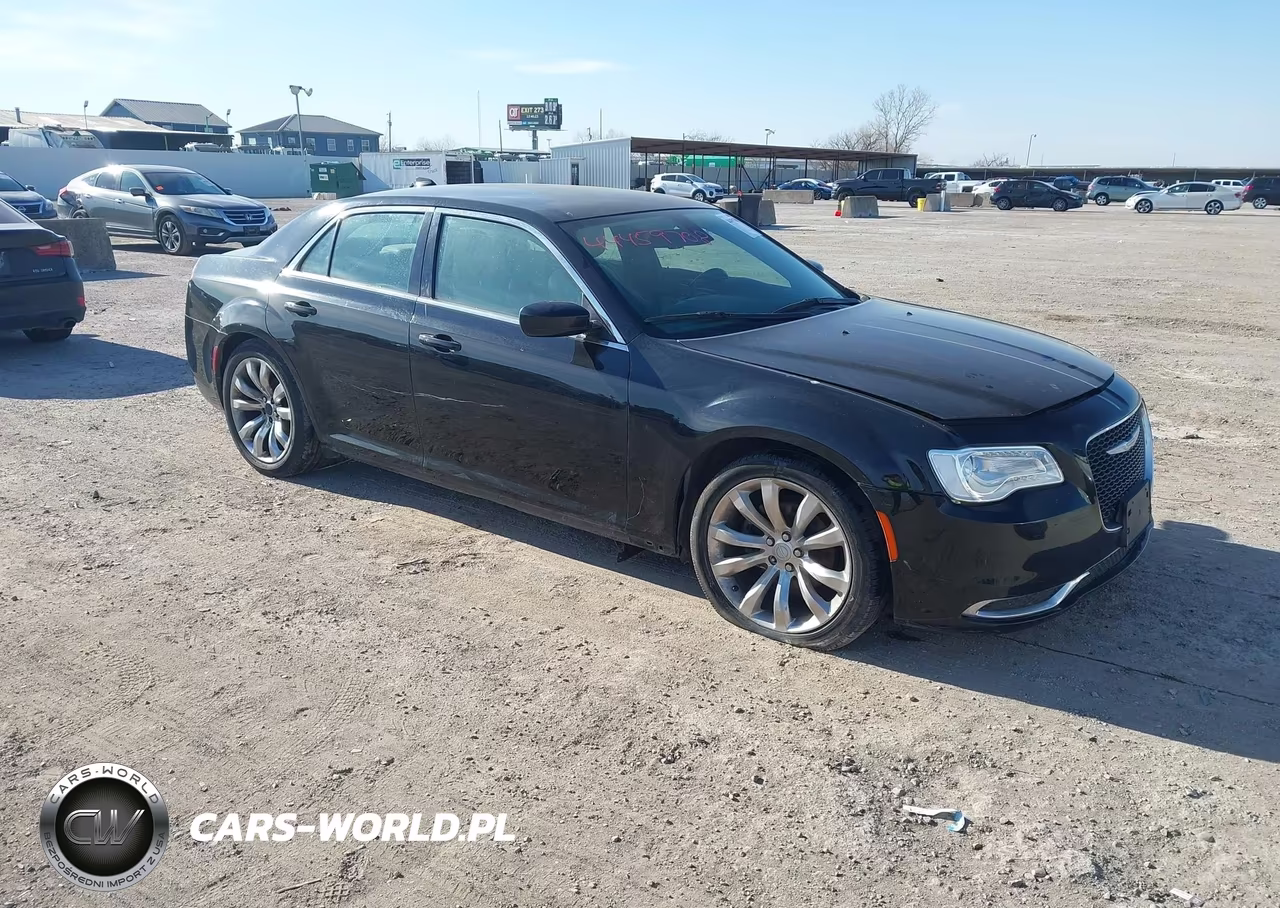 2017 Chrysler 300 Limited