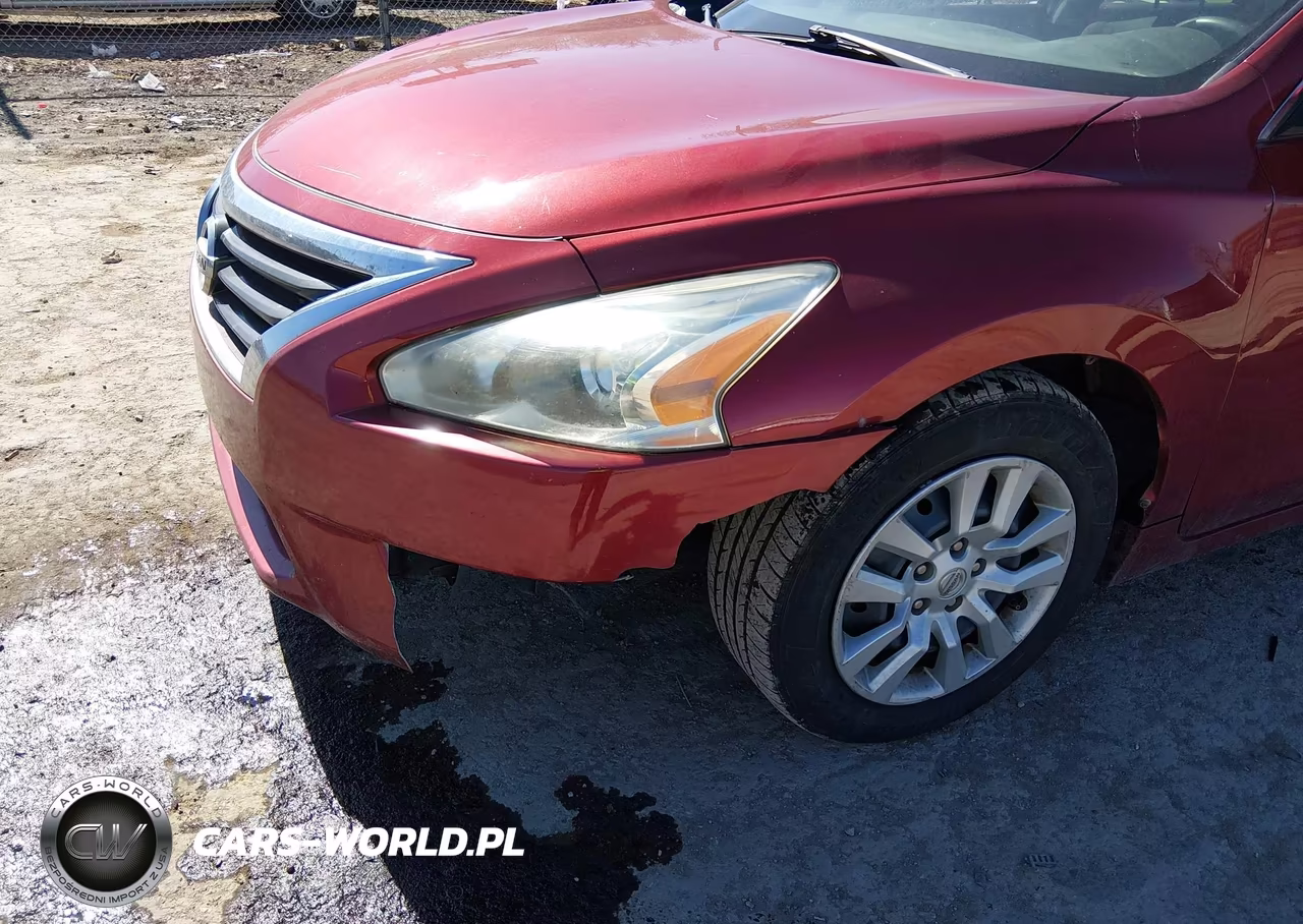 2014 Nissan Altima 2.5 S VIN:1N4AL3AP1EN358698 - 6
