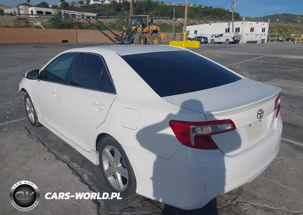 2013 Toyota Camry Se VIN:4T1BF1FK6DU231176 - 3