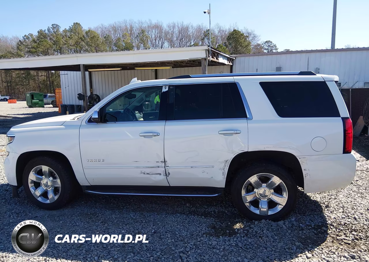 2017 Chevrolet Tahoe Premier VIN:1GNSCCKC9HR112223 - 13