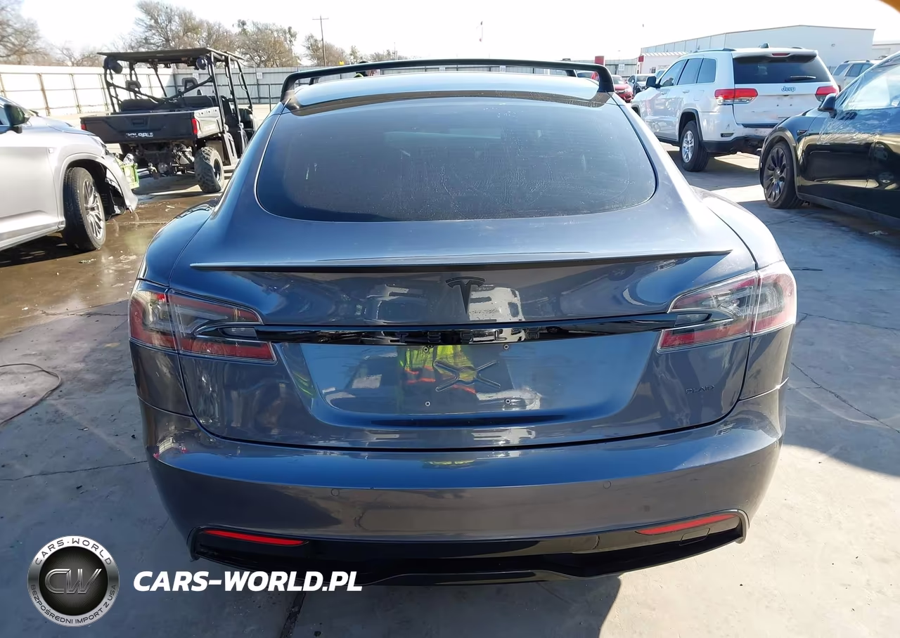 2021 Tesla Model S Plaid Tri Motor All-Wheel Drive VIN:5YJSA1E65MF440859 - 17