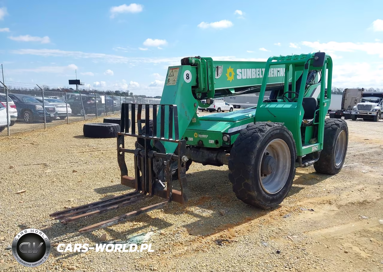 2012 Jlg Skytrak Telehandler VIN:0160043924 - 2