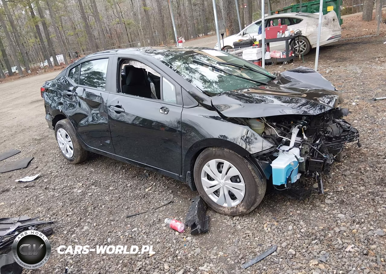 2025 Nissan Versa 1.6 S
