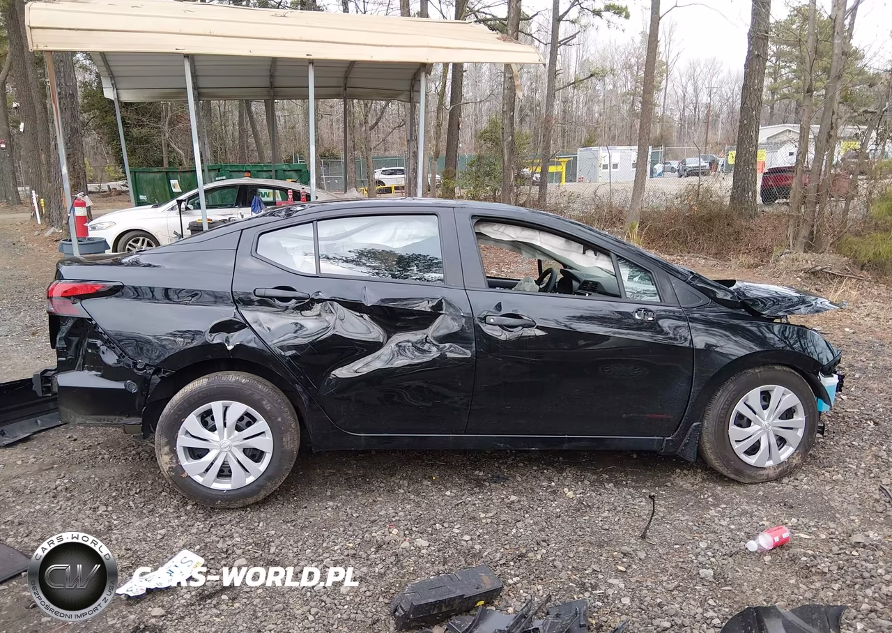2025 Nissan Versa 1.6 S VIN:3N1CN8DV5SL881841 - 13
