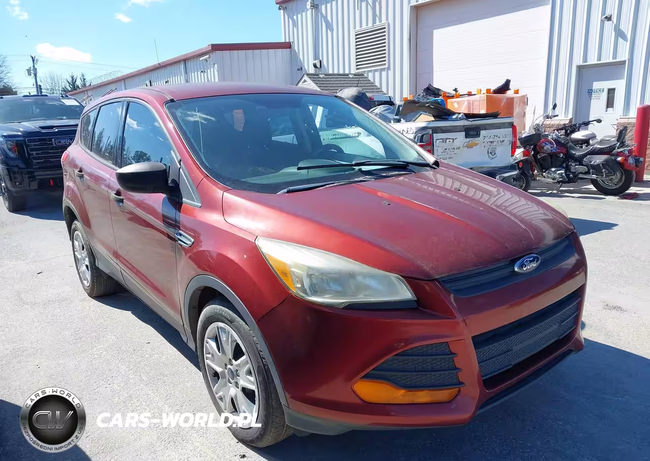 2014 Ford Escape S