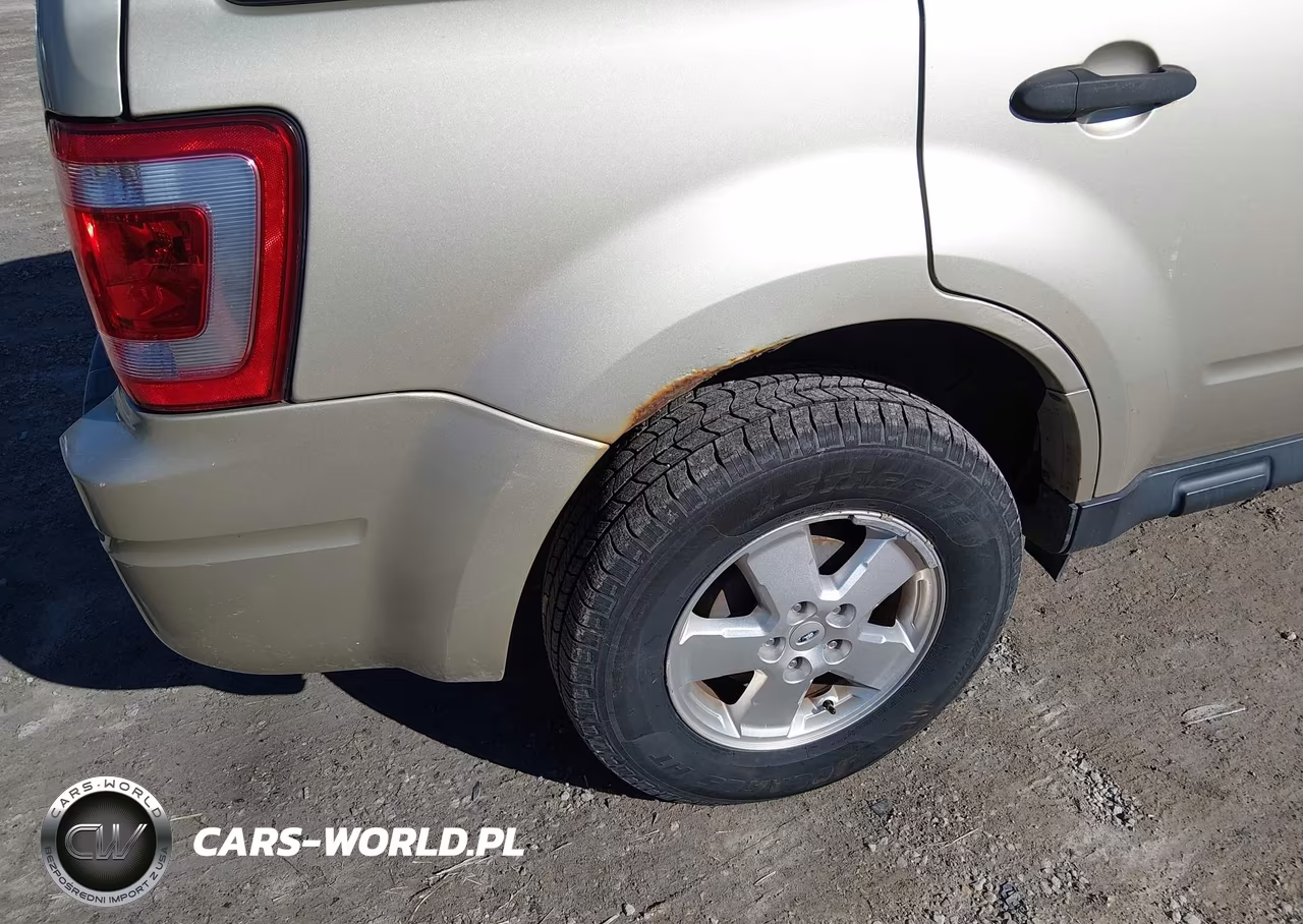 2011 Ford Escape Xlt VIN:1FMCU0D76BKB47399 - 14