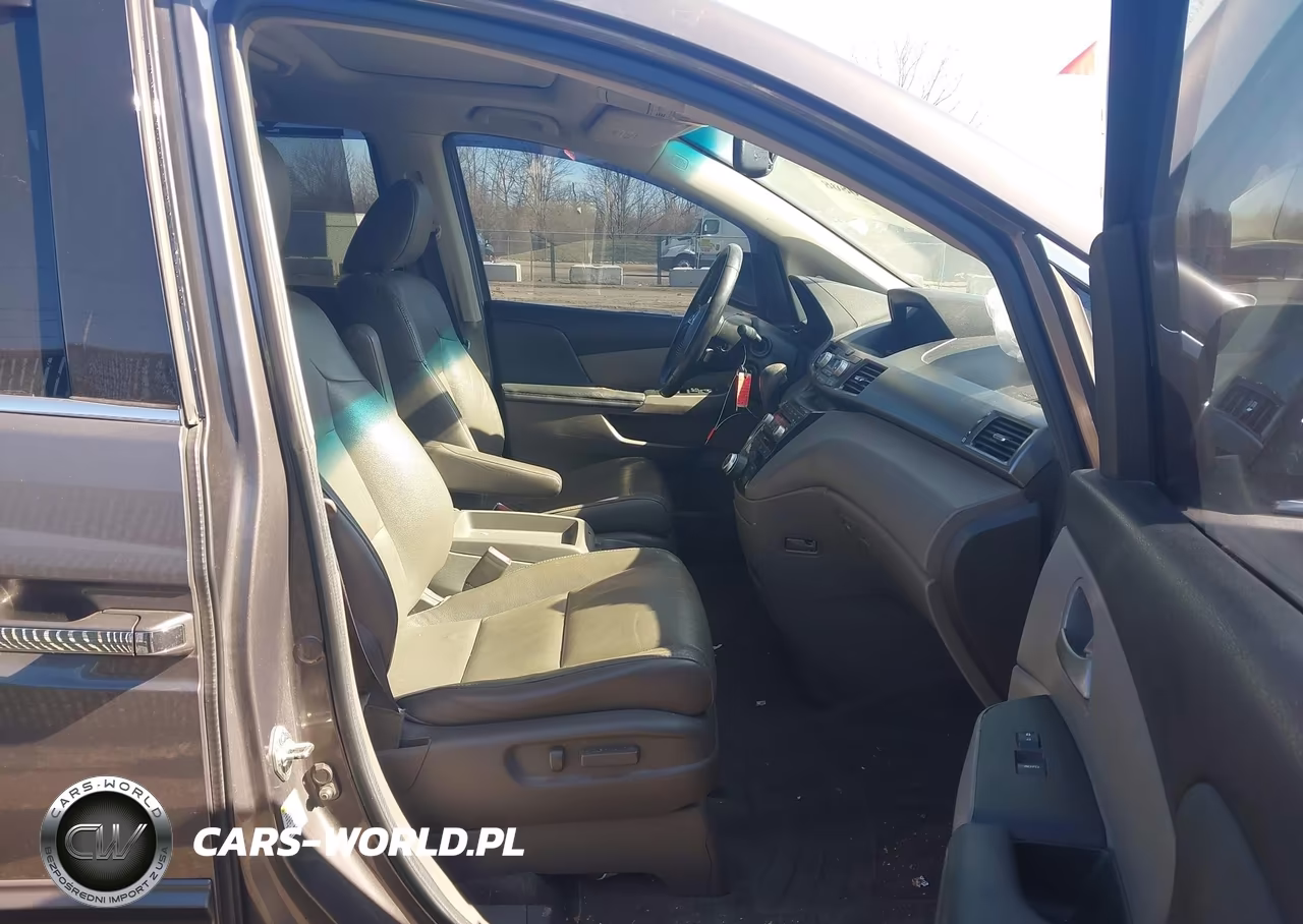 2013 Honda Odyssey Touring-Touring Elite VIN:5FNRL5H97DB078619 - 5