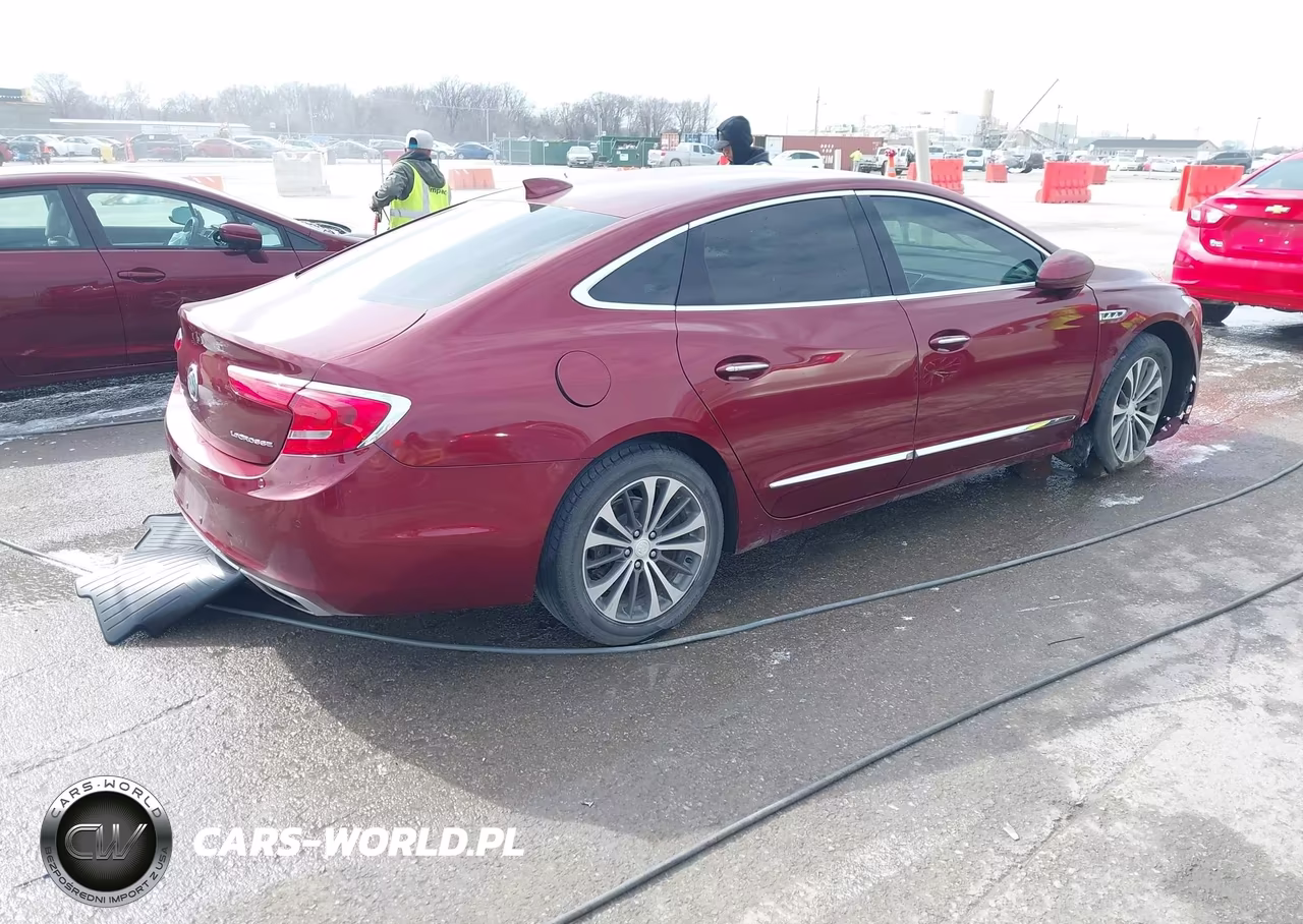 2017 Buick Lacrosse Essence VIN:1G4ZP5SS4HU110094 - 4