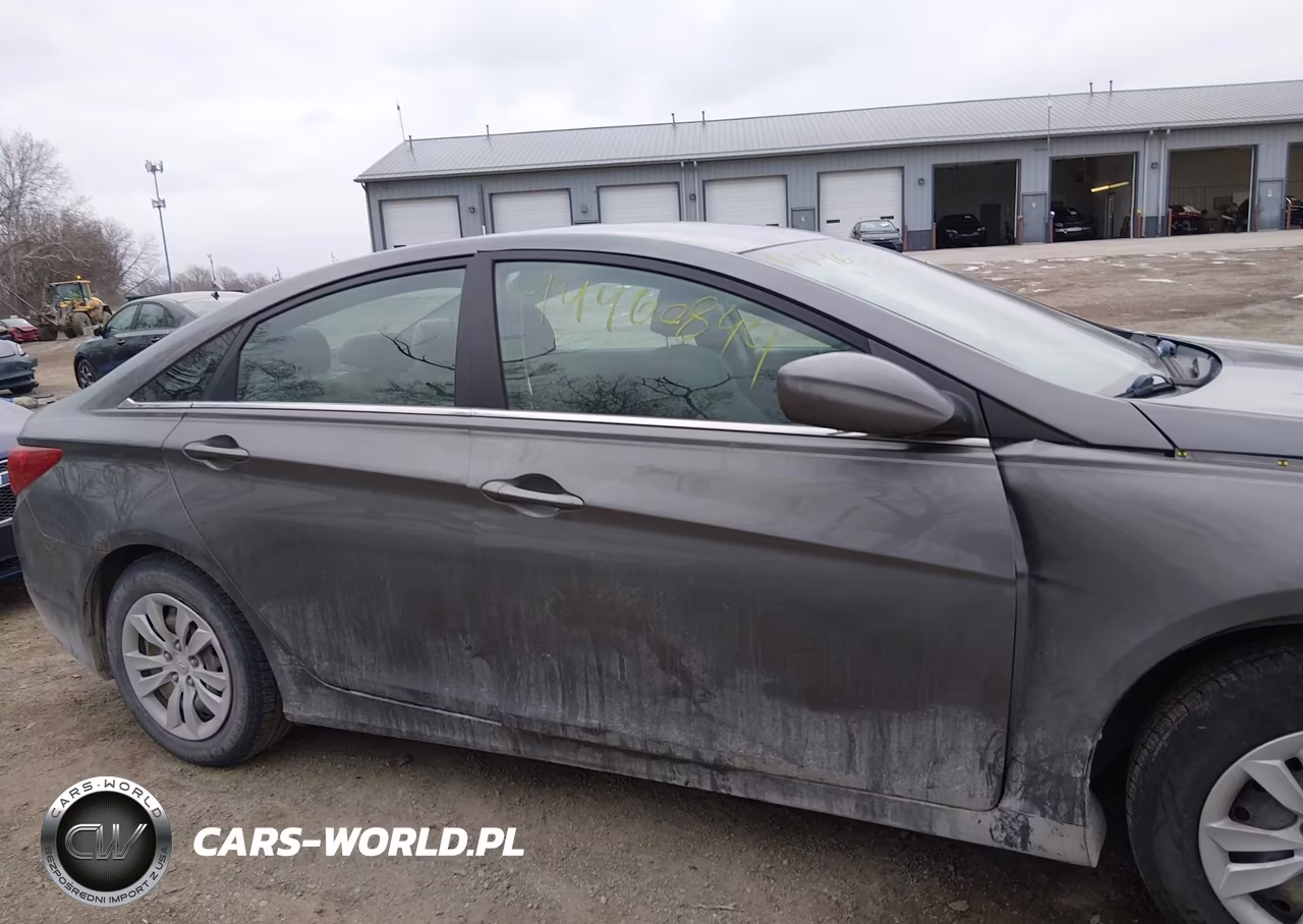2011 Hyundai Sonata Gls VIN:5NPEB4AC6BH218076 - 13