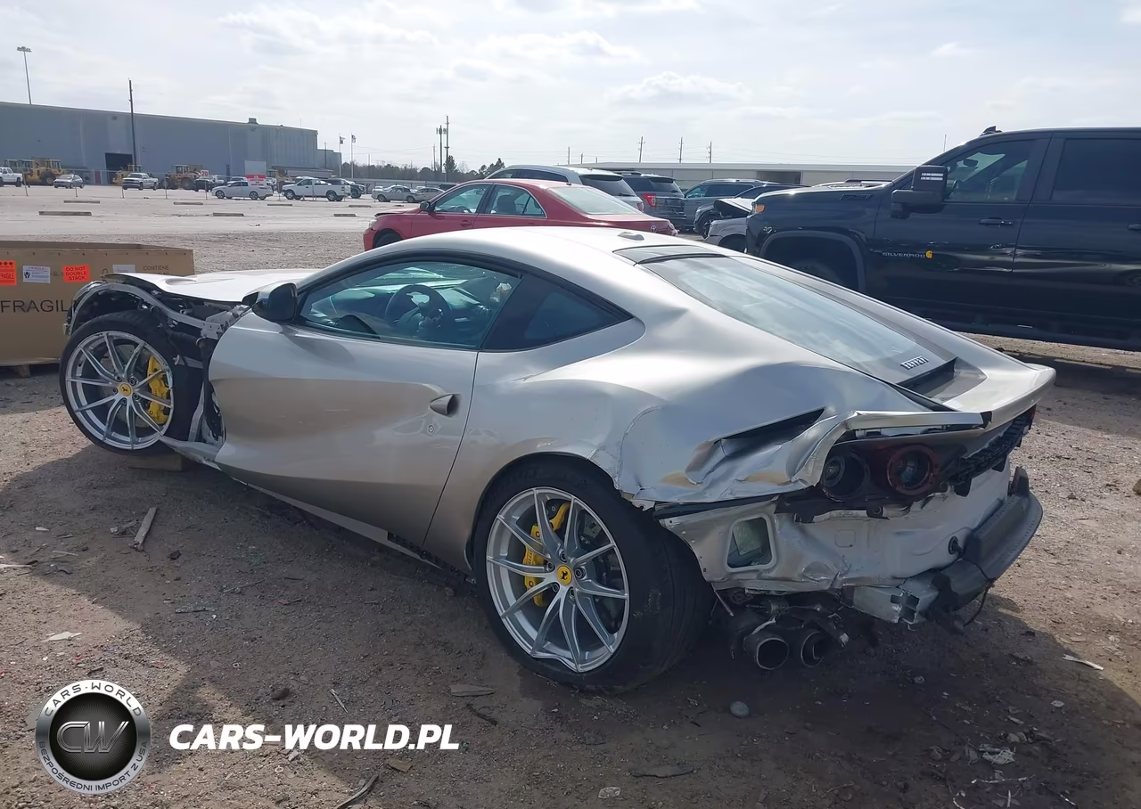 2019 Ferrari 812 Superfast VIN:ZFF83CLA7K0245124 - 3