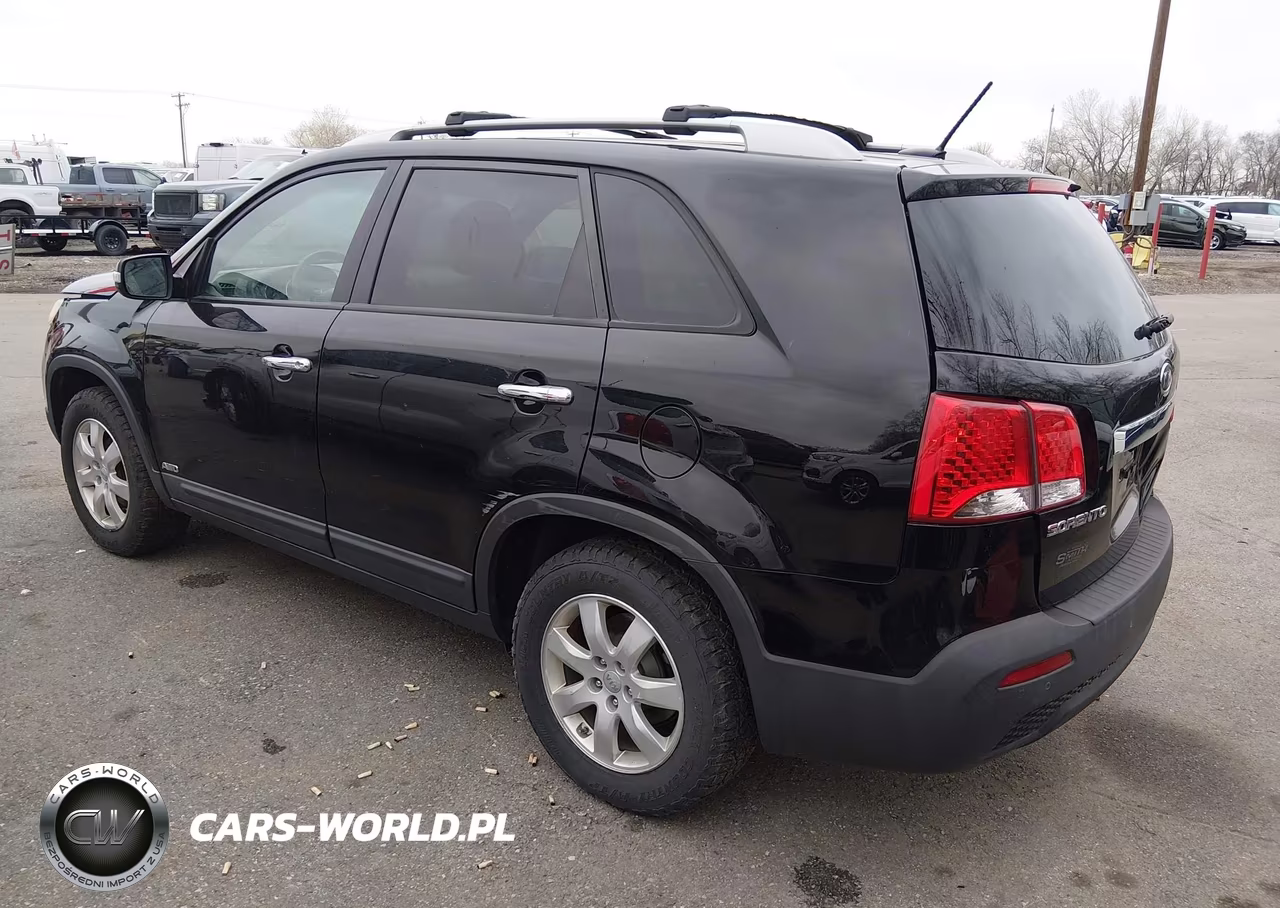 2012 Kia Sorento Lx VIN:5XYKTDA6XCG206550 - 3