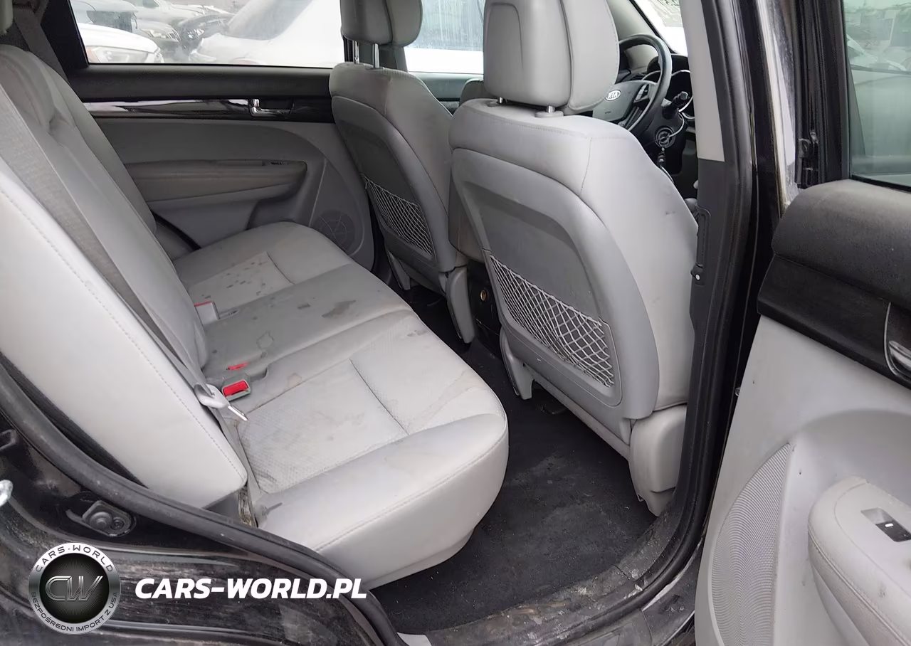 2012 Kia Sorento Lx VIN:5XYKTDA6XCG206550 - 8