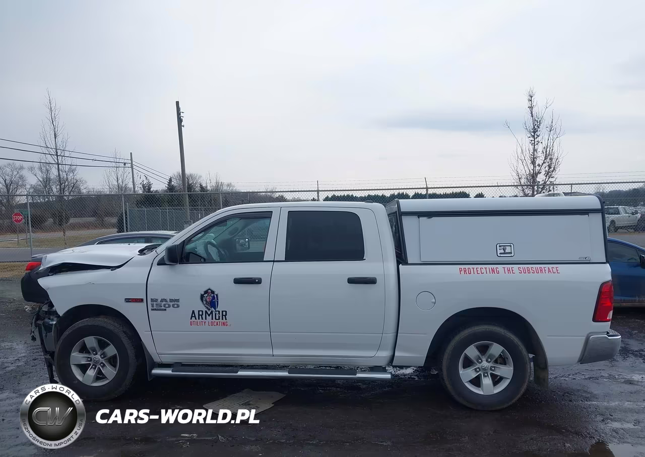 2019 Ram 1500 Classic Tradesman 4X4 5'7 Box VIN:1C6RR7KM6KS721136 - 14