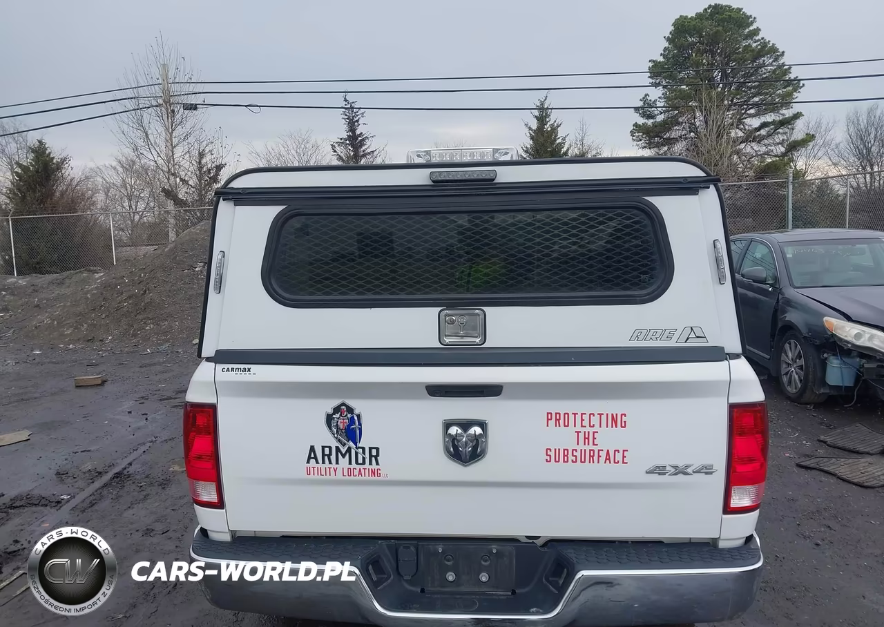 2019 Ram 1500 Classic Tradesman 4X4 5'7 Box VIN:1C6RR7KM6KS721136 - 16
