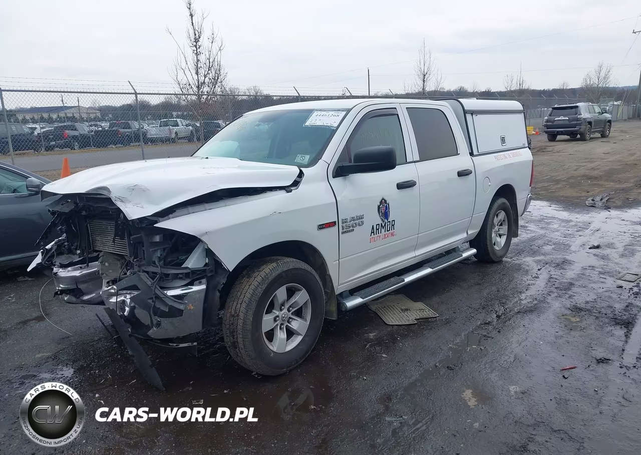 2019 Ram 1500 Classic Tradesman 4X4 5'7 Box VIN:1C6RR7KM6KS721136 - 2