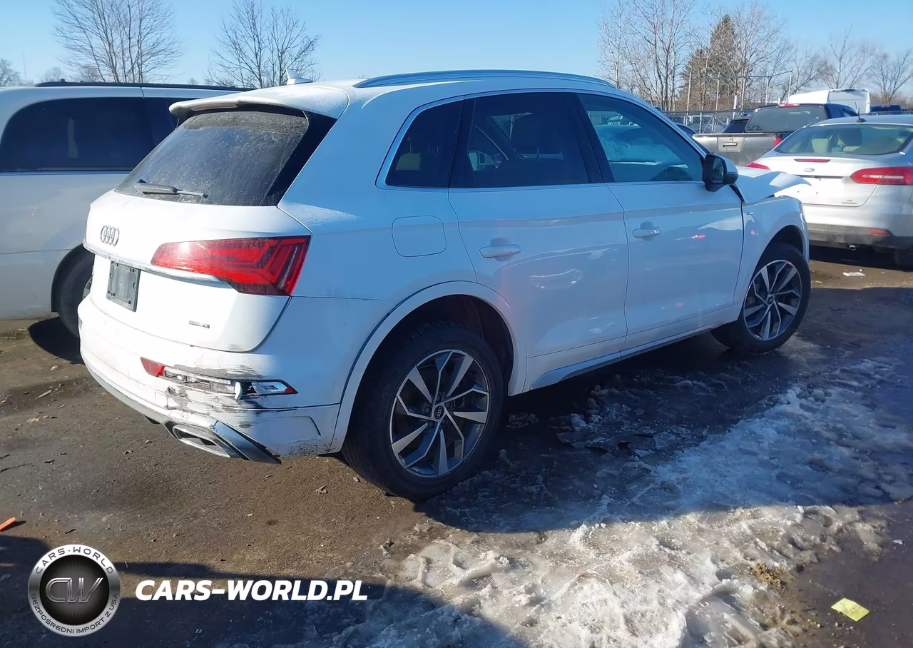 2023 Audi Q5 Premium Plus 45 Tfsi S Line Quattro VIN:WA1EAAFY1P2121523 - 4