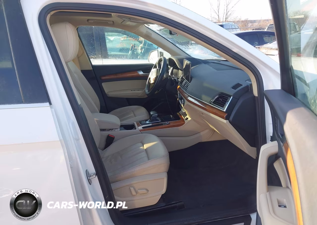 2023 Audi Q5 Premium Plus 45 Tfsi S Line Quattro VIN:WA1EAAFY1P2121523 - 5