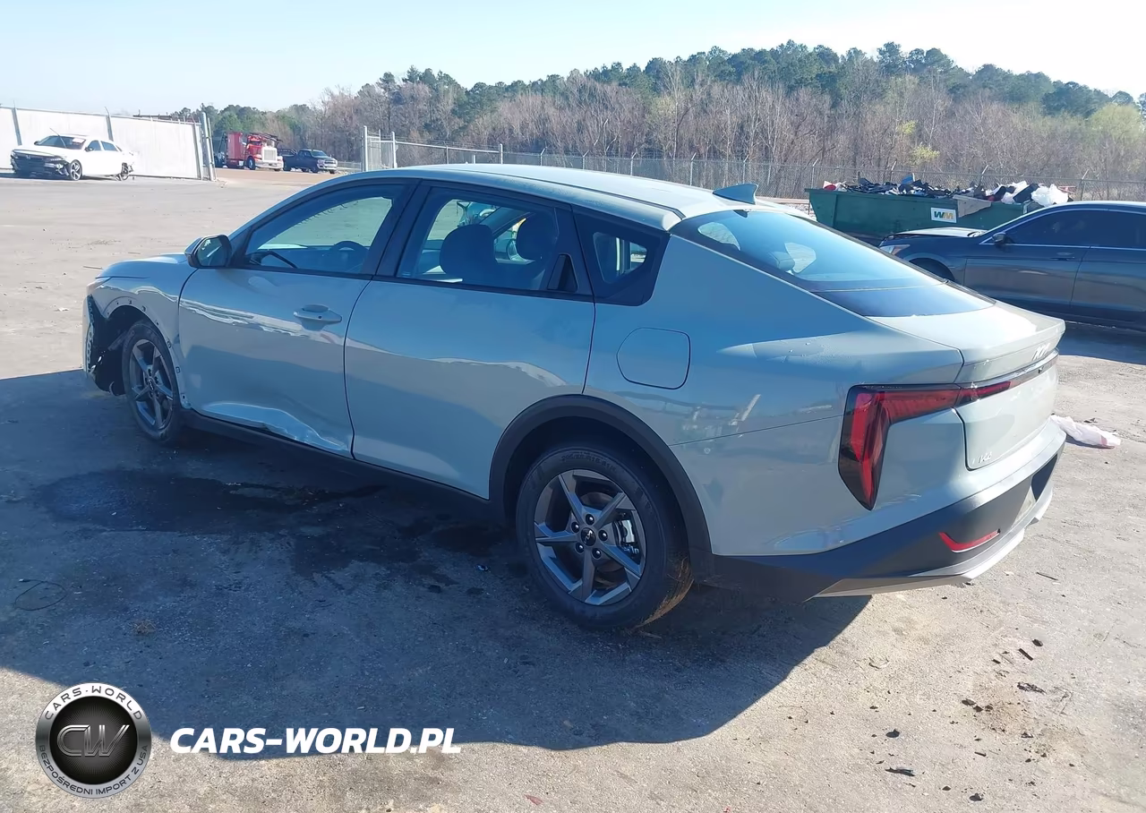2025 Kia K4 Lxs VIN:3KPFT4DE9SE250331 - 3