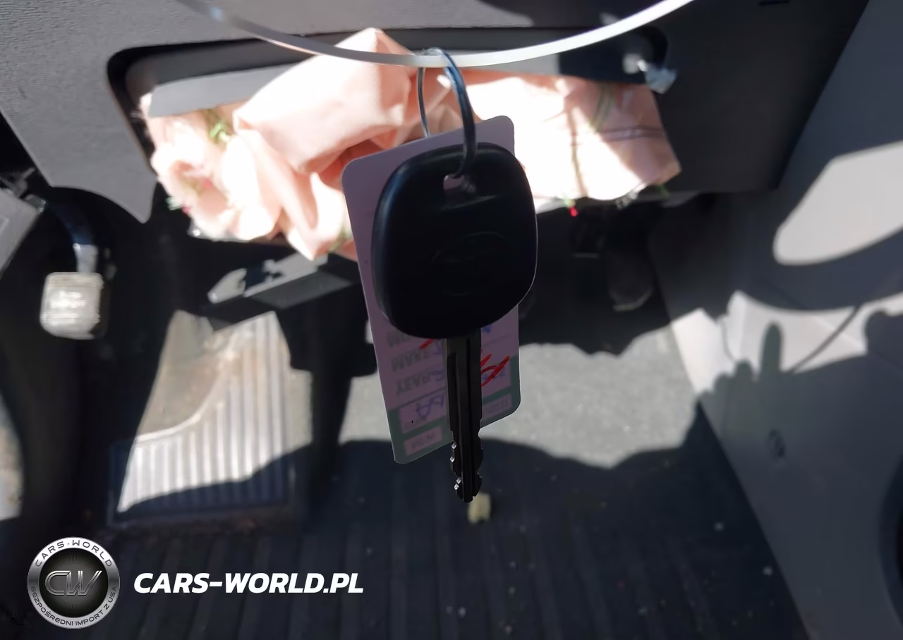 2020 Toyota Sienna L VIN:5TDZZ3DC5LS073465 - 11