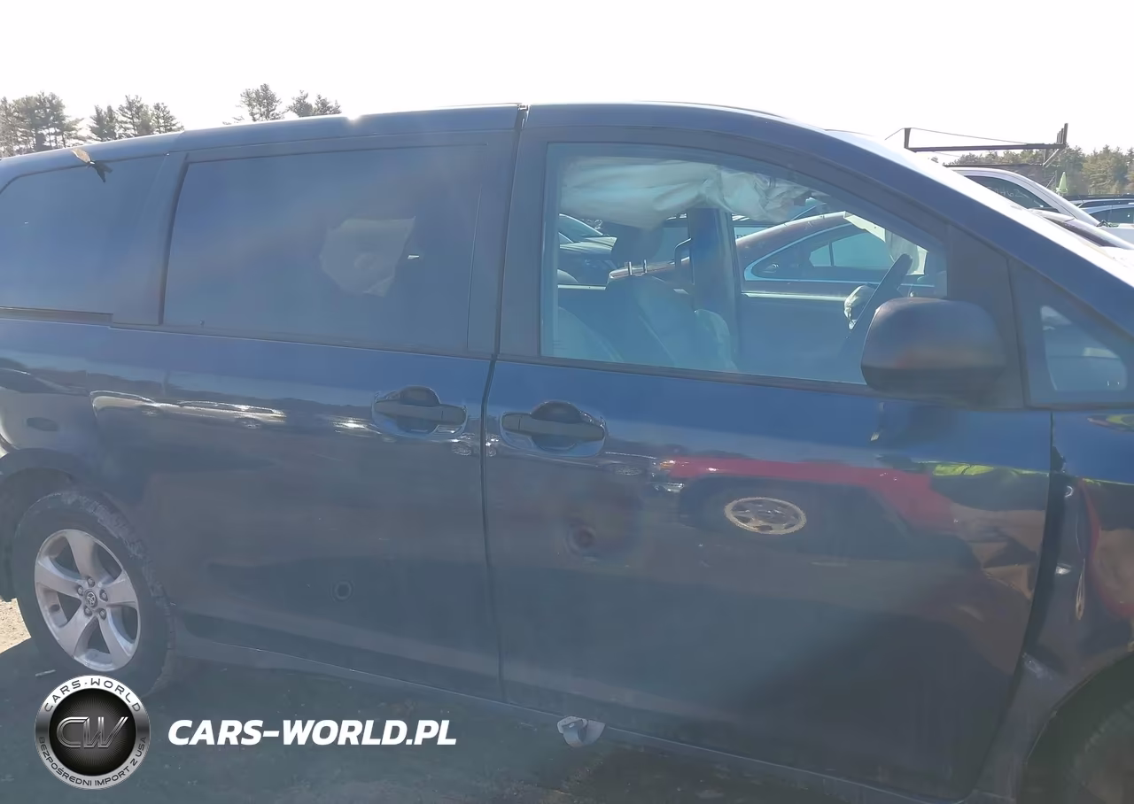 2020 Toyota Sienna L VIN:5TDZZ3DC5LS073465 - 14