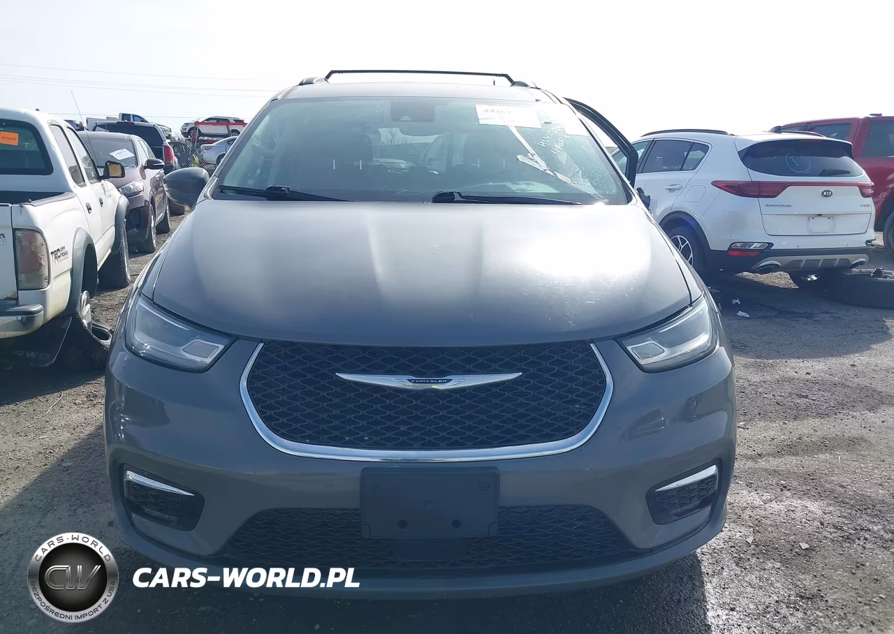 2022 Chrysler Pacifica Touring L VIN:2C4RC1BG0NR191012 - 13