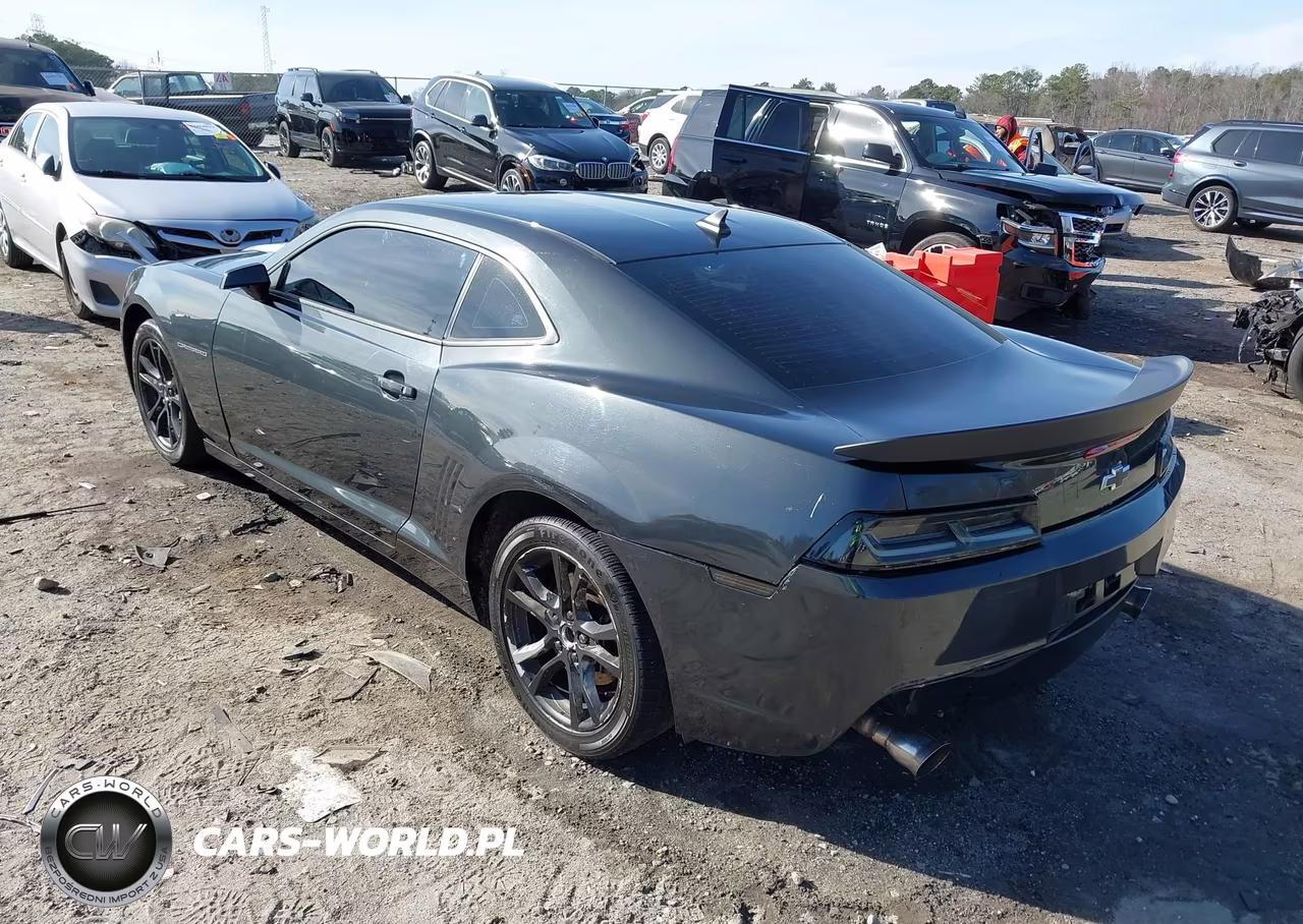 2015 Chevrolet Camaro 1Ls VIN:2G1FA1E34F9130015 - 3