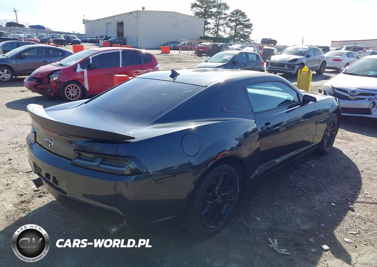 2015 Chevrolet Camaro 1Ls VIN:2G1FA1E34F9130015 - 4