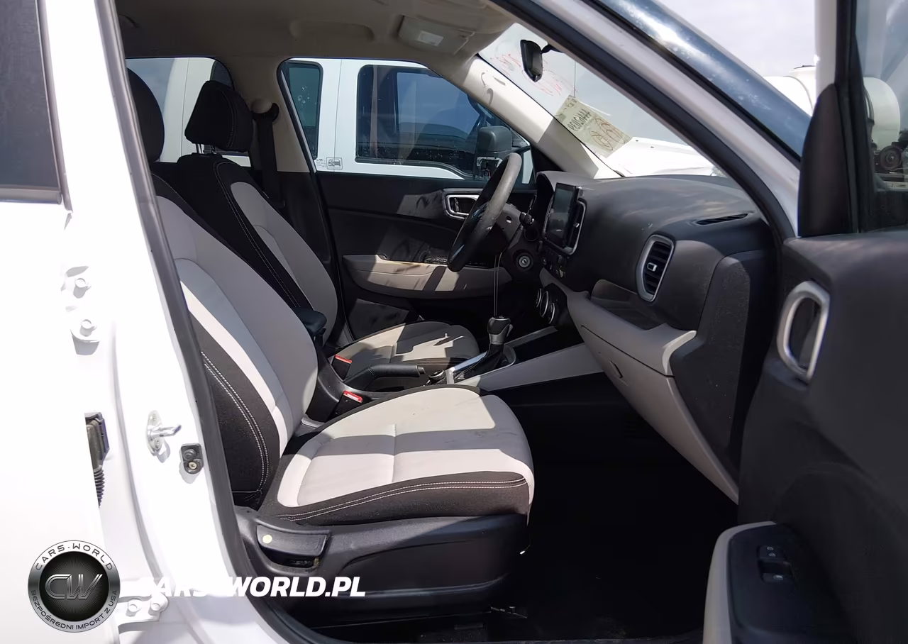 2020 Hyundai Venue Sel VIN:KMHRC8A34LU022355 - 5