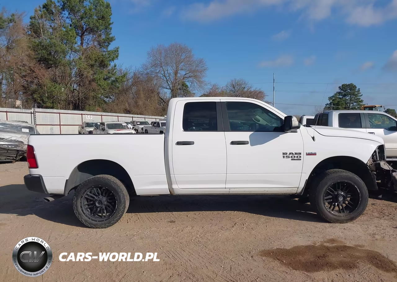 2019 Ram 1500 Classic Tradesman 4X4 6'4 Box VIN:1C6RR7FTXKS578483 - 14