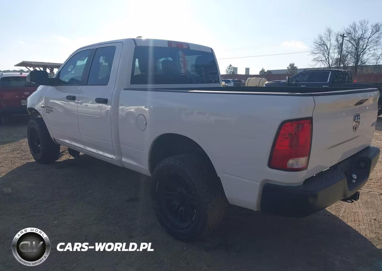 2019 Ram 1500 Classic Tradesman 4X4 6'4 Box VIN:1C6RR7FTXKS578483 - 3