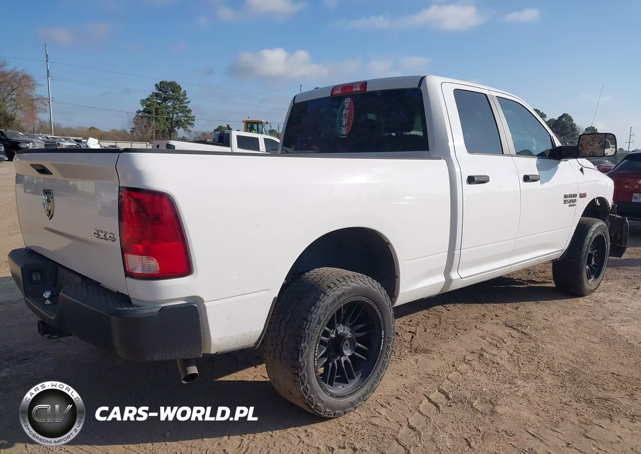 2019 Ram 1500 Classic Tradesman 4X4 6'4 Box VIN:1C6RR7FTXKS578483 - 4