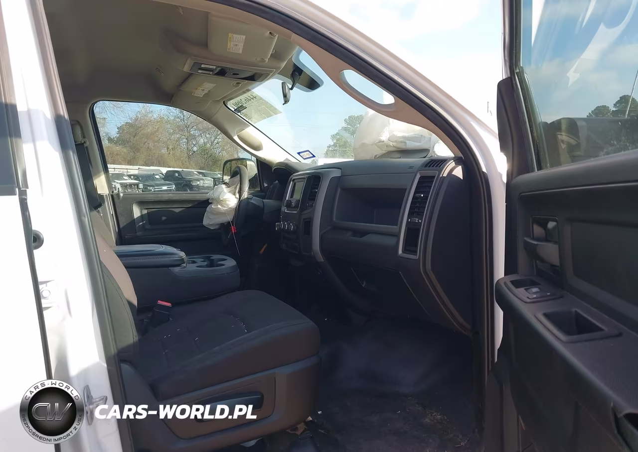 2019 Ram 1500 Classic Tradesman 4X4 6'4 Box VIN:1C6RR7FTXKS578483 - 5