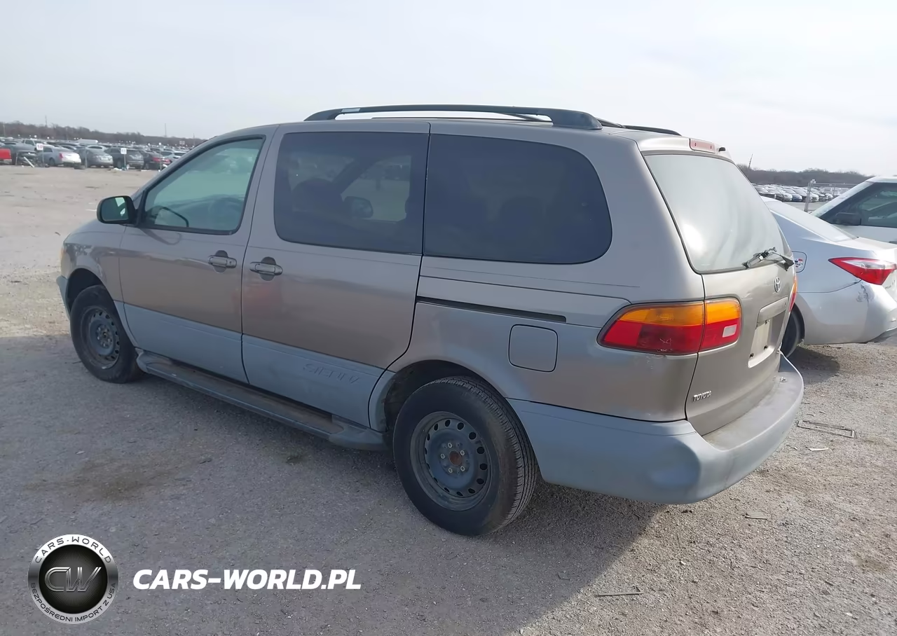 1998 Toyota Sienna Le VIN:4T3ZF13C0WU076176 - 3