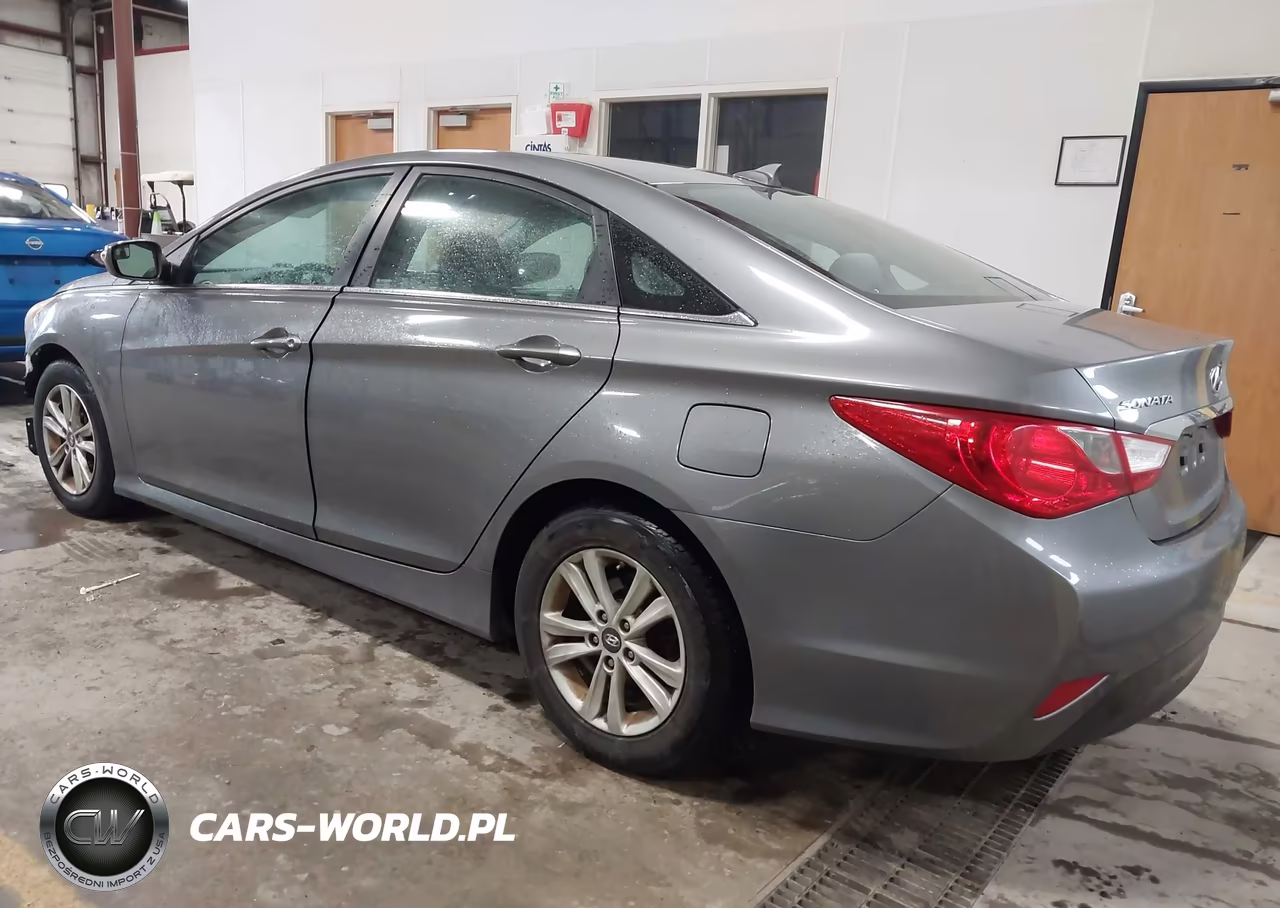 2014 Hyundai Sonata Gls VIN:5NPEB4AC7EH860570 - 3