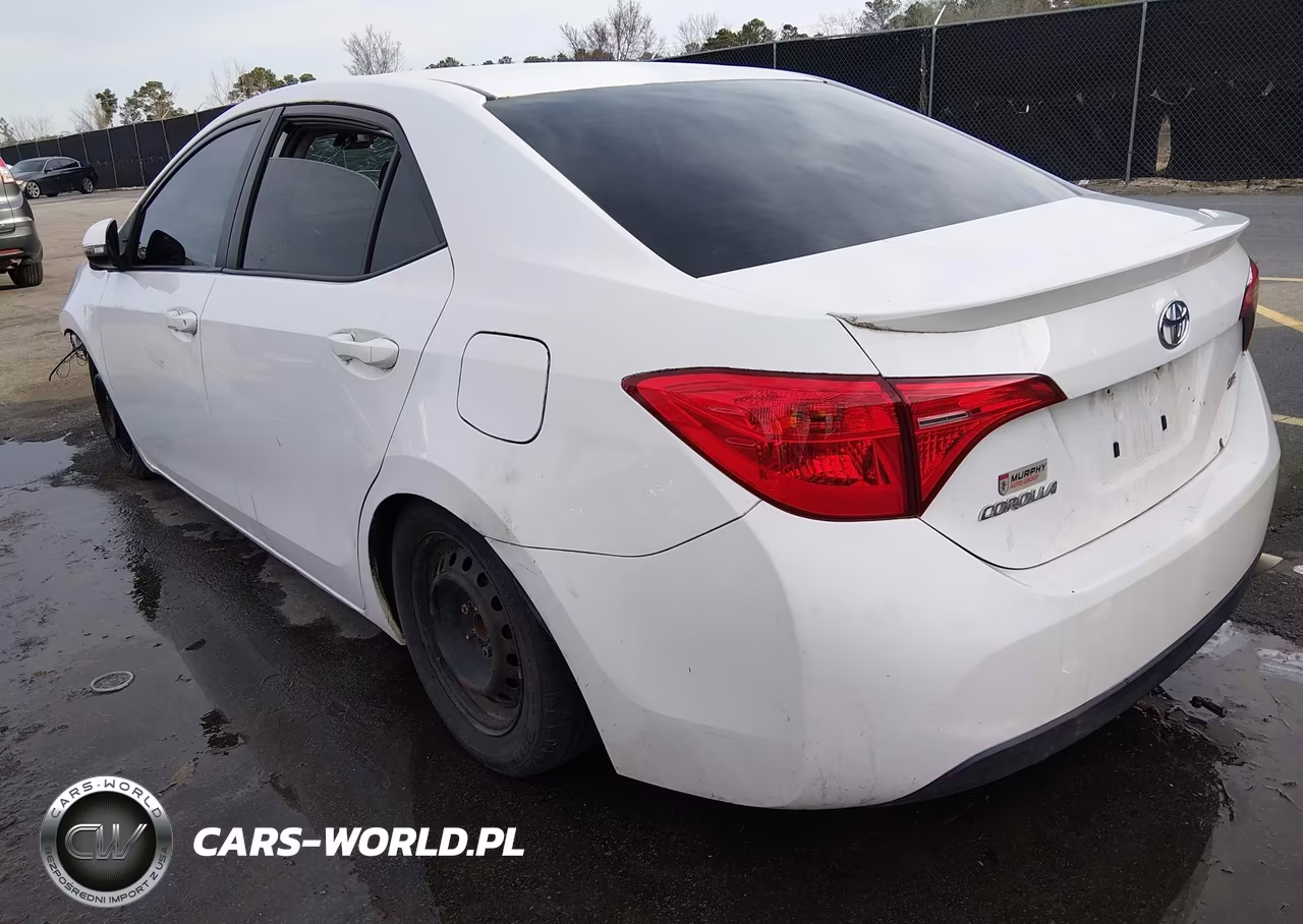 2017 Toyota Corolla Se VIN:2T1BURHE4HC909328 - 3
