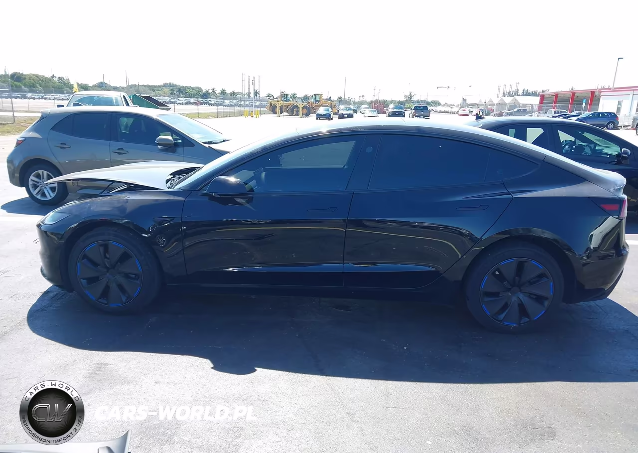 2025 Tesla Model 3 Long Range Rear-Wheel Drive-Standard Rear-Wheel Drive VIN:5YJ3E1EA5SF055800 - 14