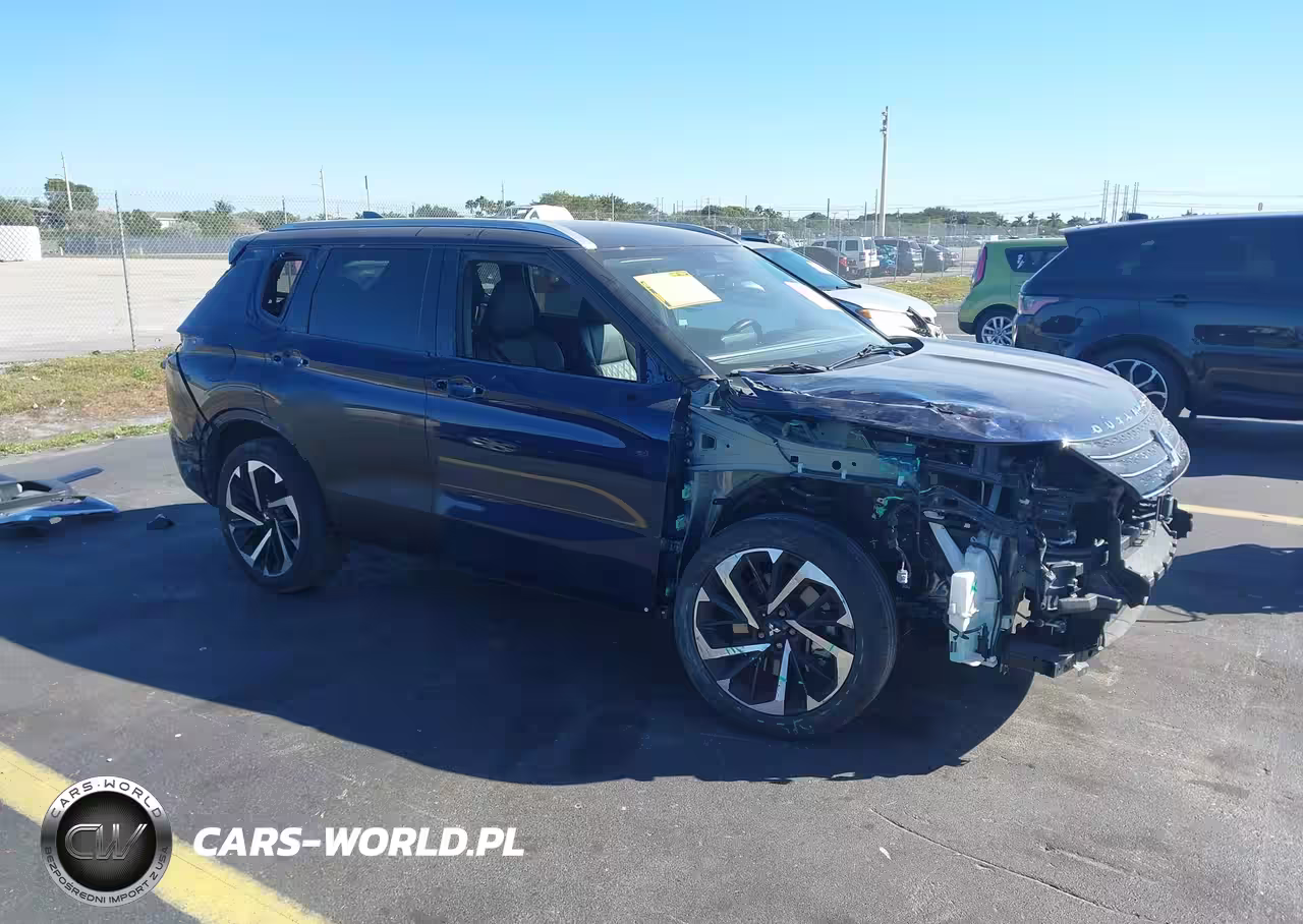 2024 Mitsubishi Outlander Sel 2.5 2Wd