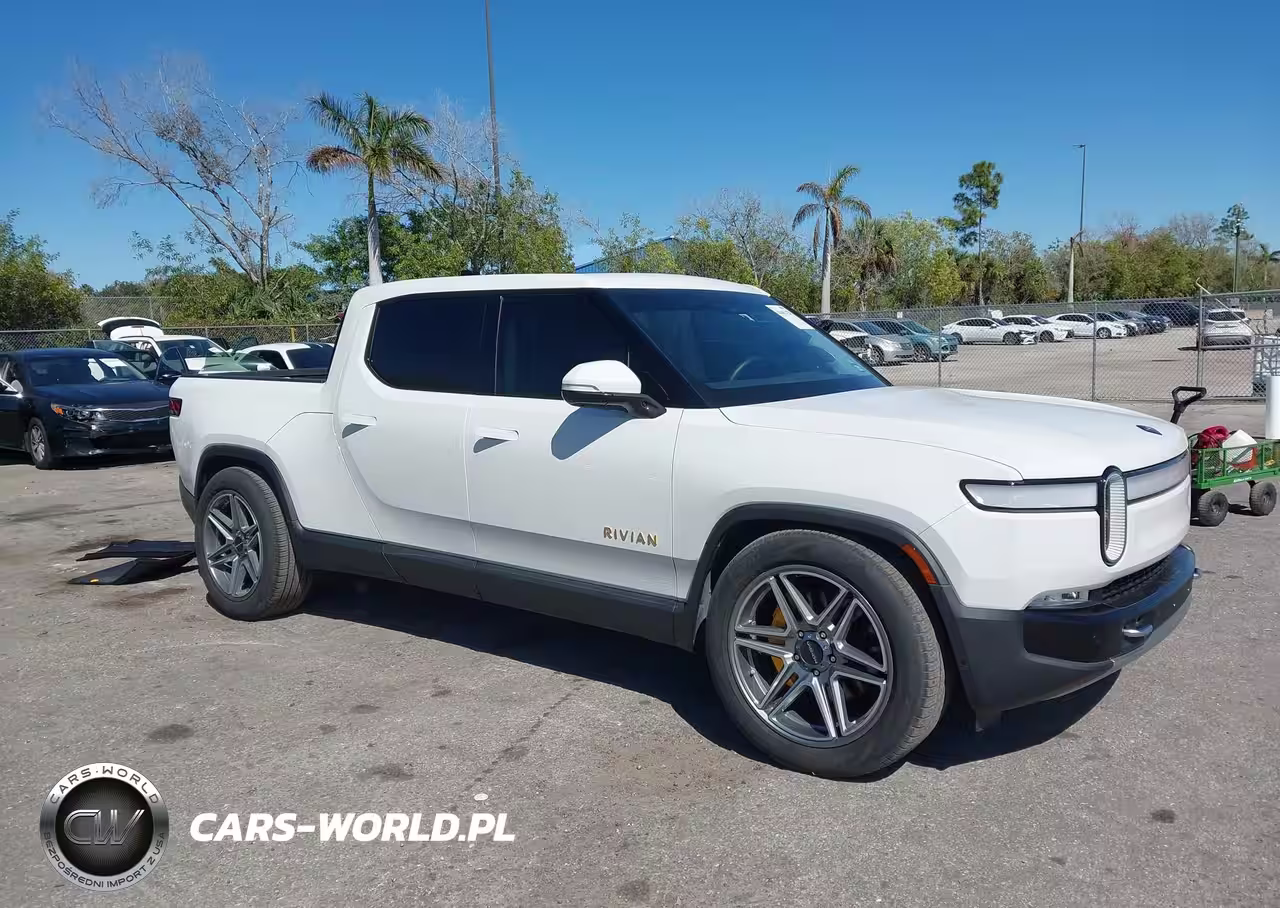 2023 Rivian R1T Adventure Quad-Motor Large Pack