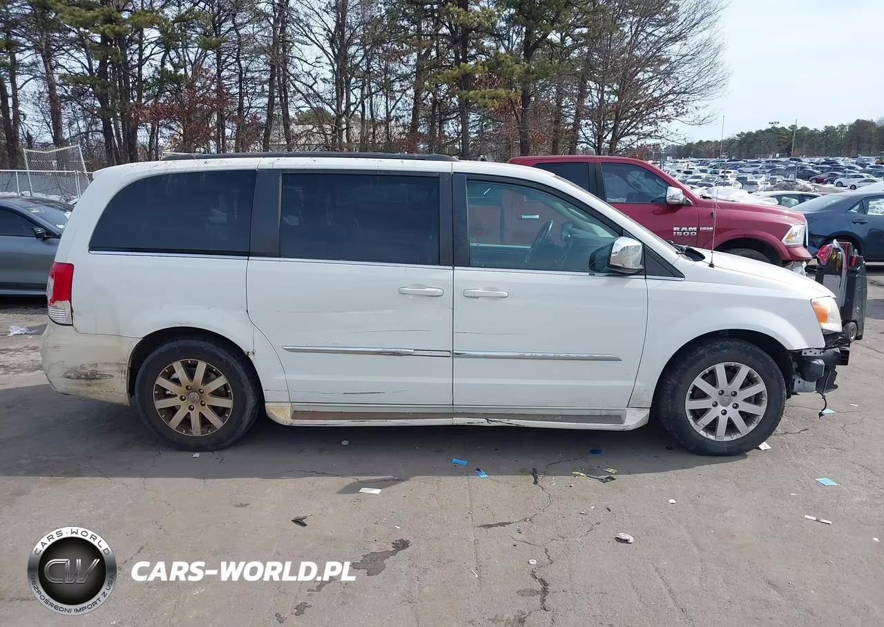 2012 Chrysler Town & Country Touring-L VIN:2C4RC1CG9CR383895 - 14