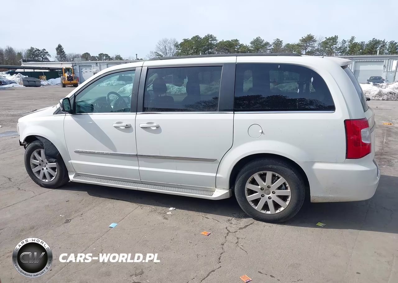 2012 Chrysler Town & Country Touring-L VIN:2C4RC1CG9CR383895 - 15