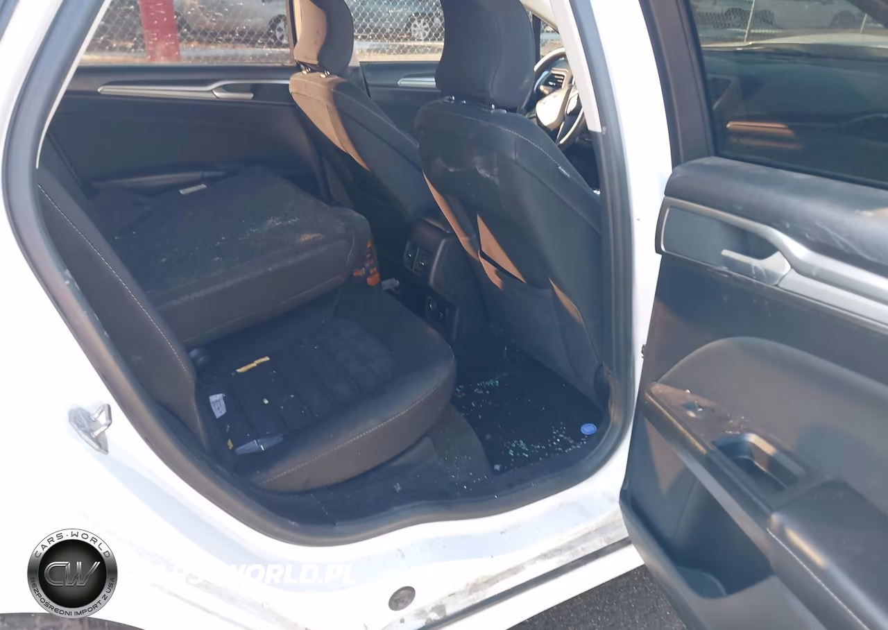 2018 Ford Fusion Hybrid Se VIN:3FA6P0LU0JR222467 - 8