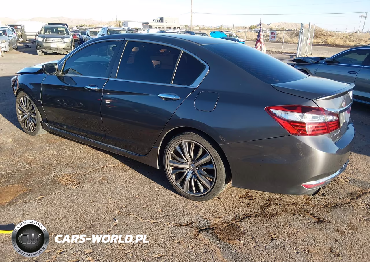 2017 Honda Accord Sport VIN:1HGCR2F50HA080098 - 3