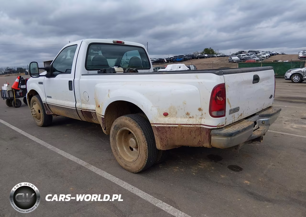 2005 Ford F-350 Xl-Xlt VIN:1FTWF32PX5EB83633 - 3